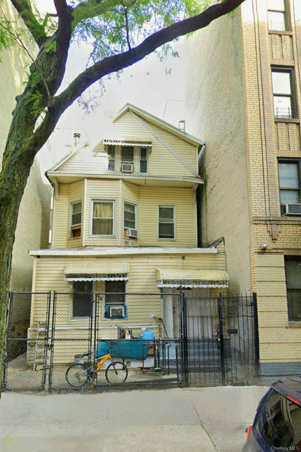 2481 Davidson AVE, Bronx, NY 10468