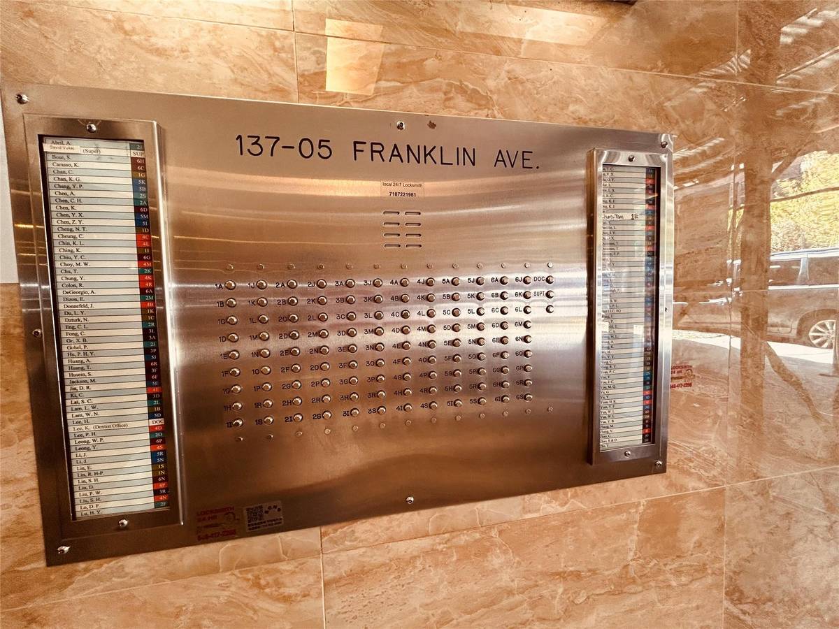 13705 Franklin AVE #3J, Flushing, NY 11355