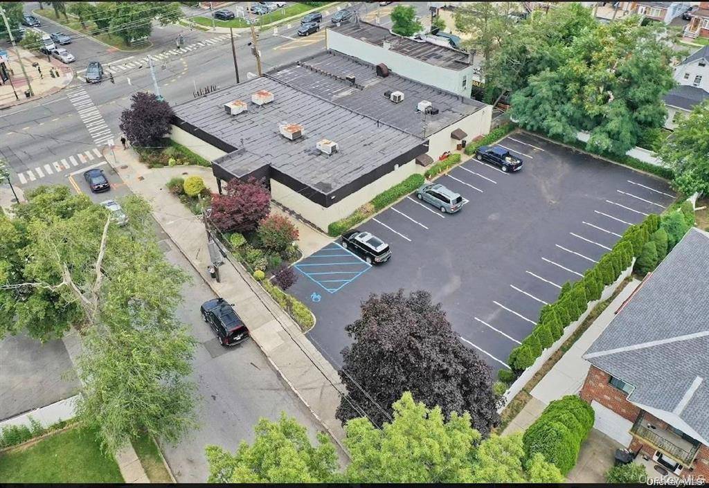 1529 Hempstead, Elmont, NY 11003