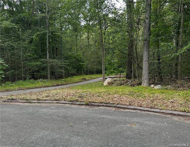 Lot 13 Florence DR, Somers, NY 10541