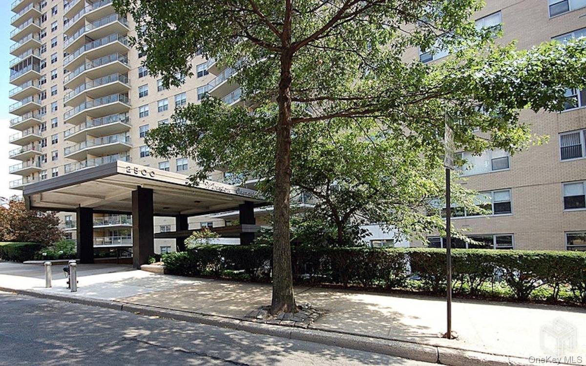 2500 Johnson AVE #3B, Bronx, NY 10463