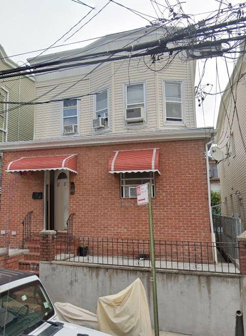 32-21 106 ST, East Elmhurst, NY 11369