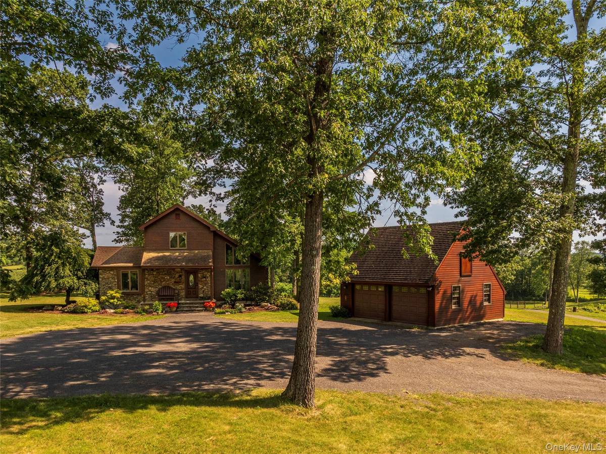 48 County Route 14, Hudson, NY 12534