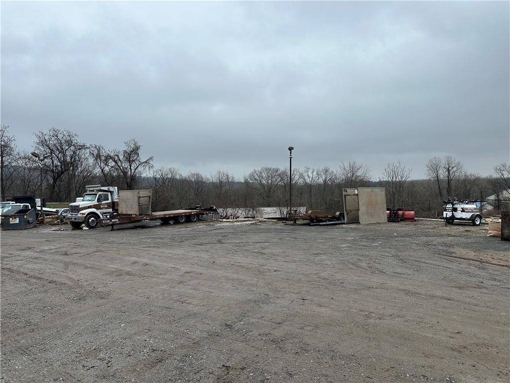 419 Western HWY #Container, Tappan, NY 10983