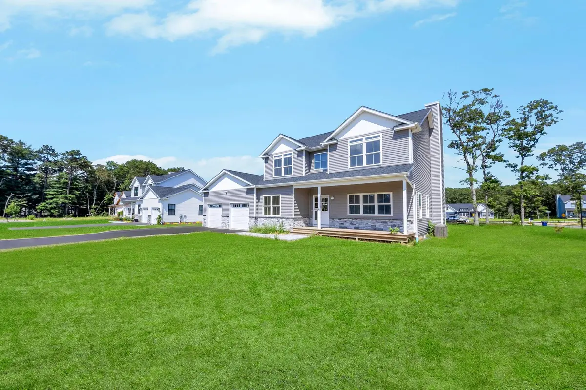 Lot #6 Cardinal CT, Ridge, NY 11961