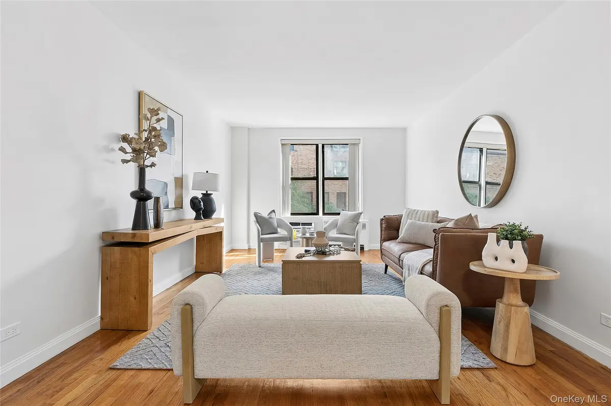 330 E 70th ST #6E, New York (manhattan), NY 10021