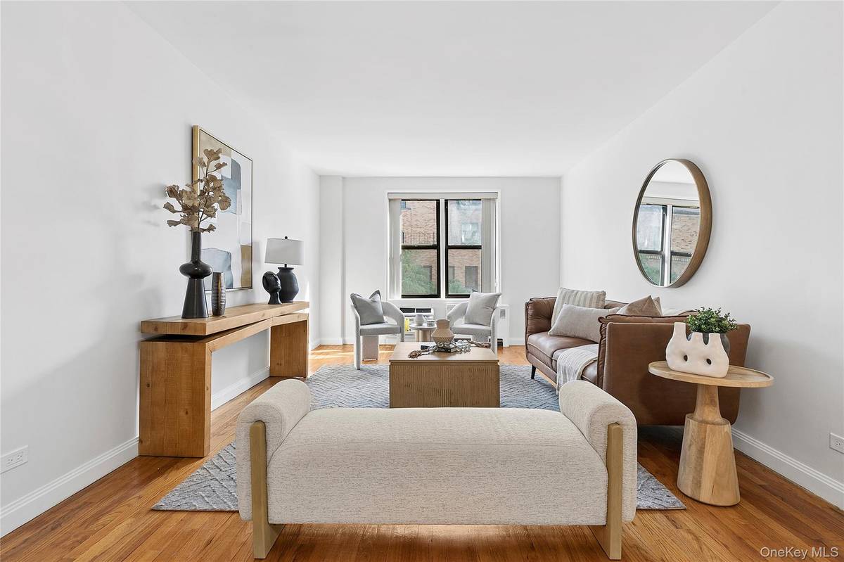 330 E 70th ST #6E, New York (manhattan), NY 10021