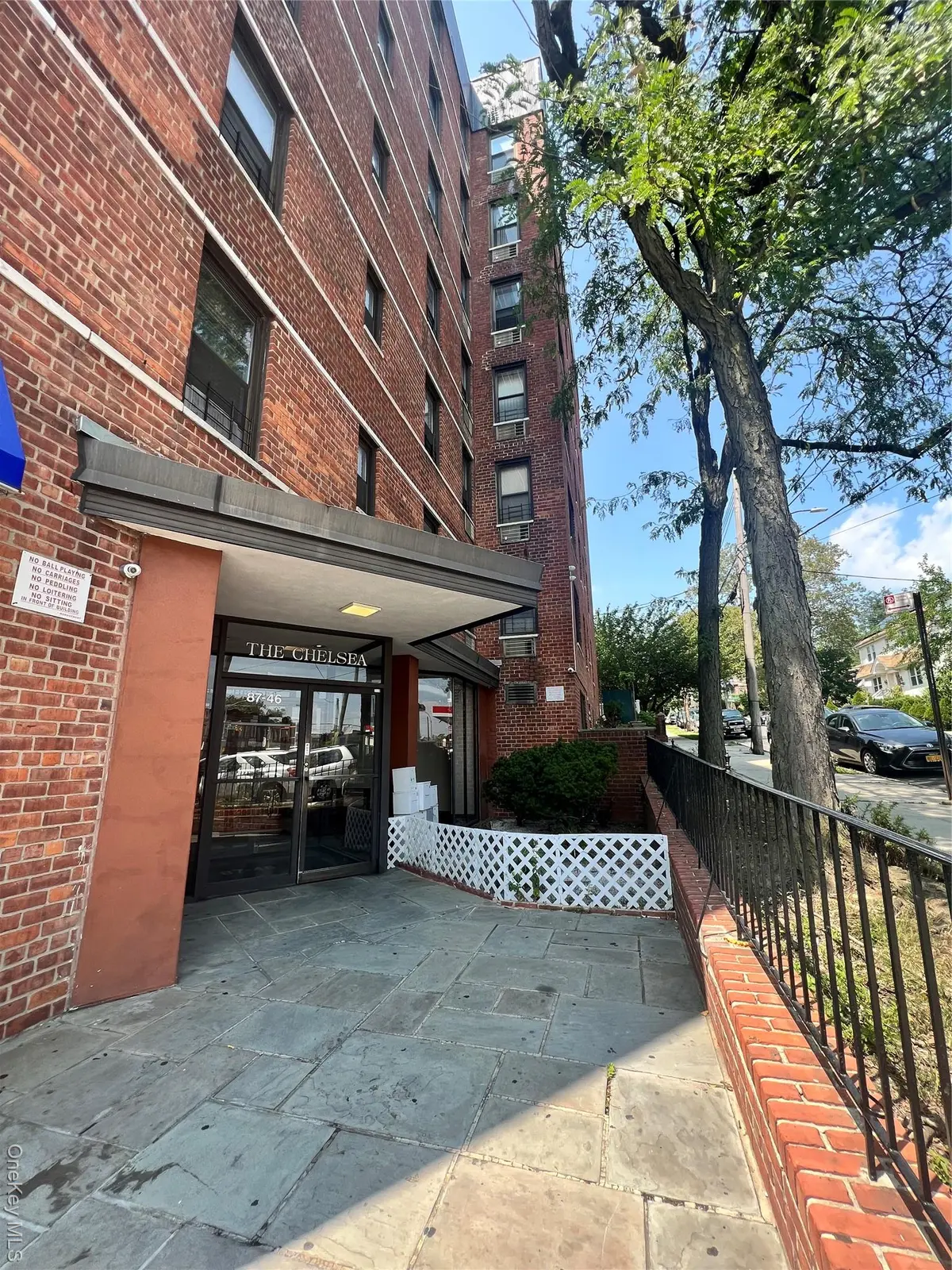 8746 Chelsea ST #6E, Jamaica Estates, NY 11432