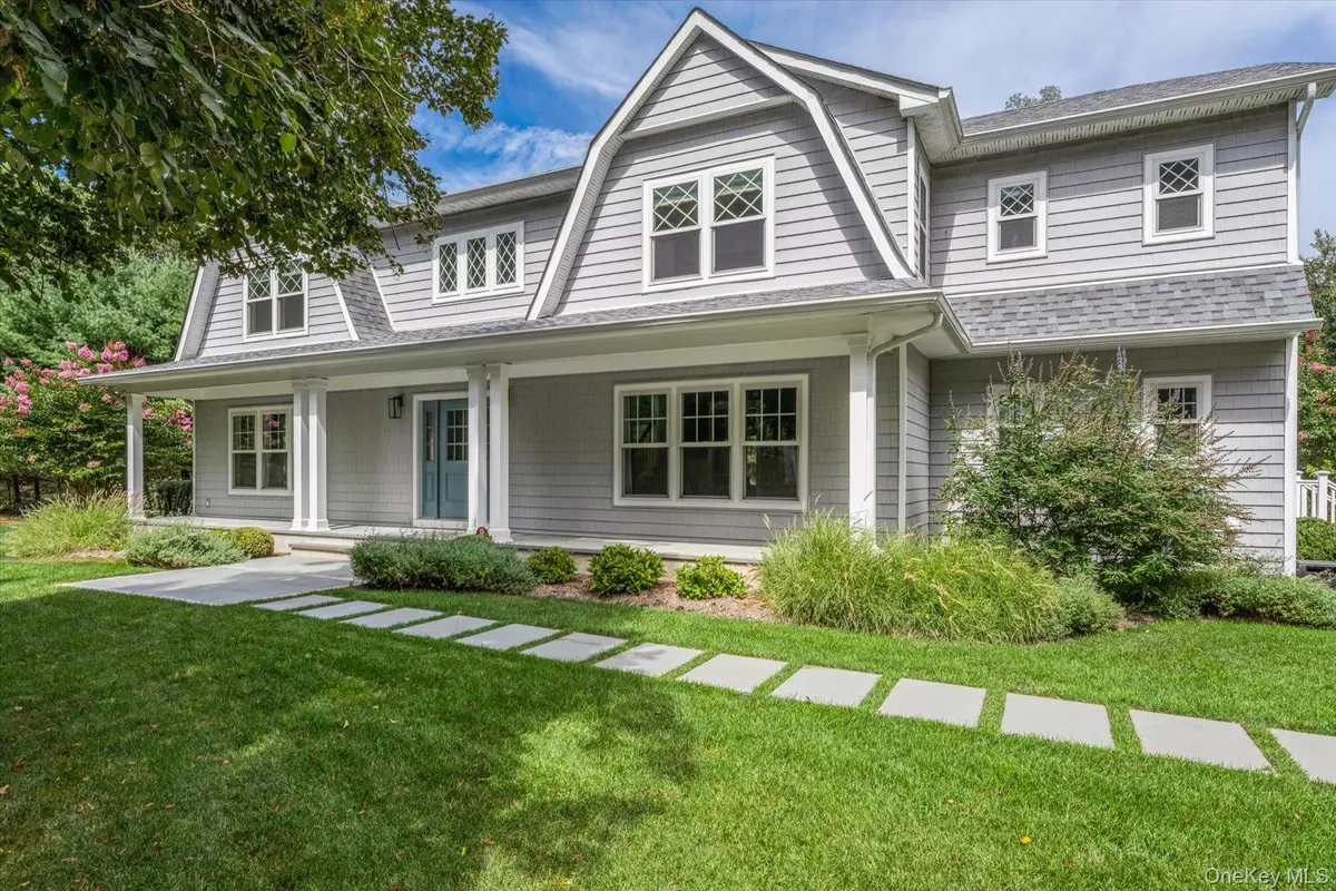 45 Old Sag Harbor RD, Southampton, NY 11968