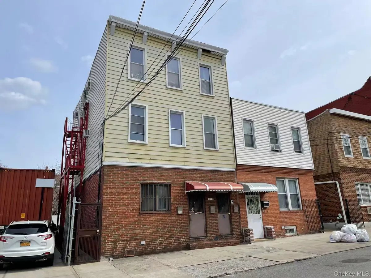37-43 58th ST, Woodside, NY 11377
