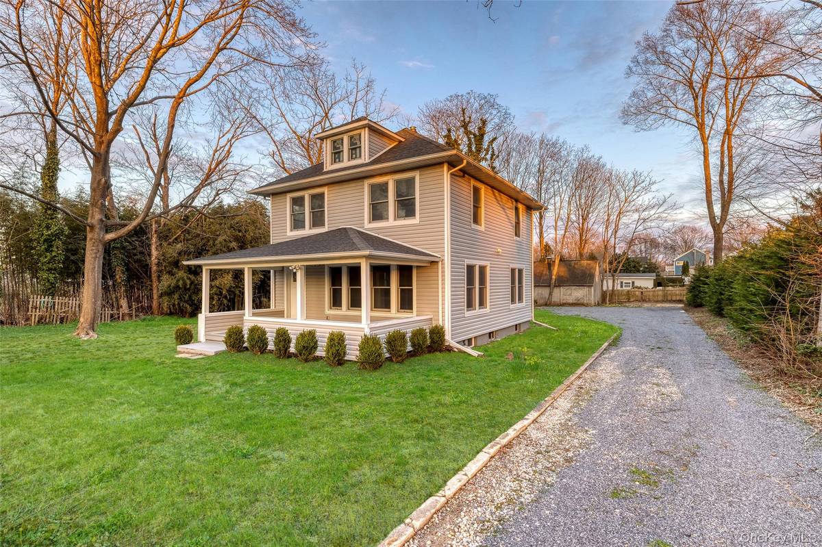 30170 Main RD, Cutchogue, NY 11935