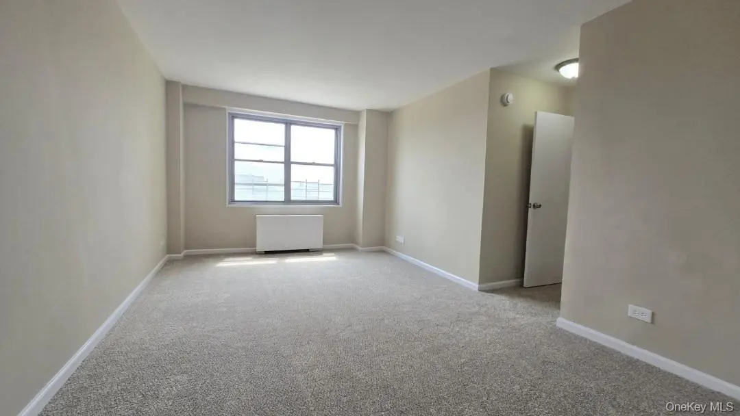 175-20 Wexford TER #3S, Jamaica Estates, NY 11432