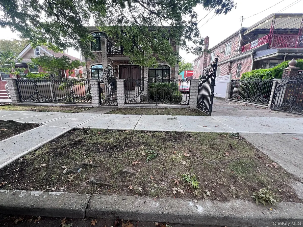 13344 122nd ST, South Ozone Park, NY 11420