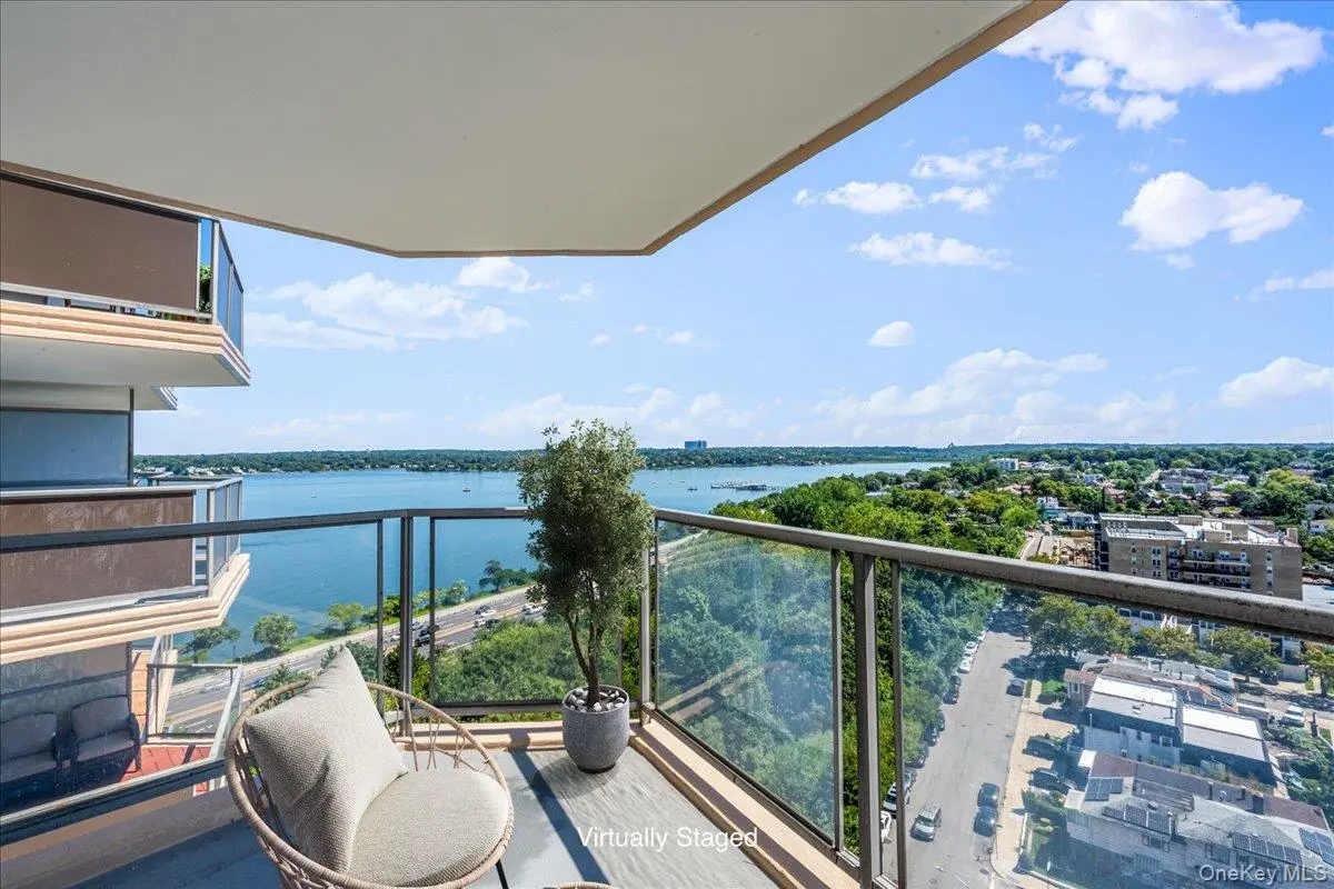18-15 215th ST #15B, Bayside, NY 11360