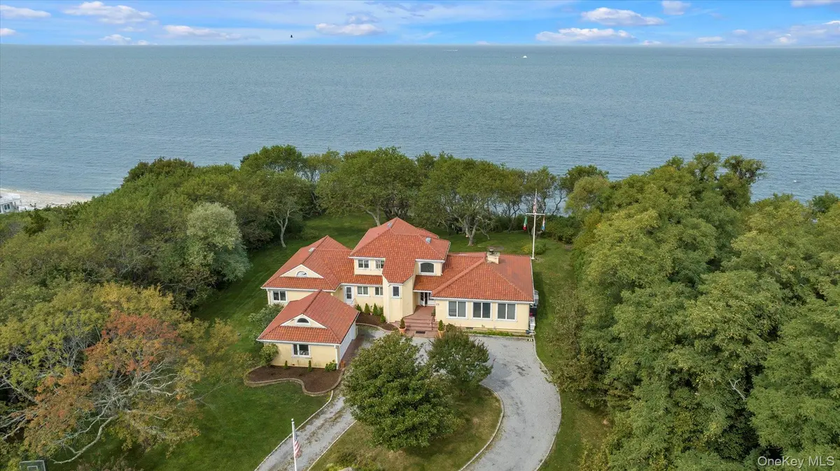3400 Dignans RD, Cutchogue, NY 11935