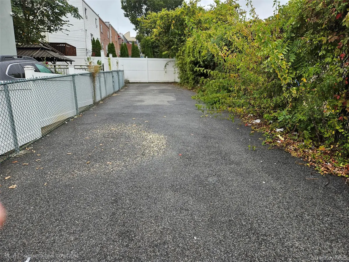 4179 Bronxwood AVE, Bronx, NY 10466