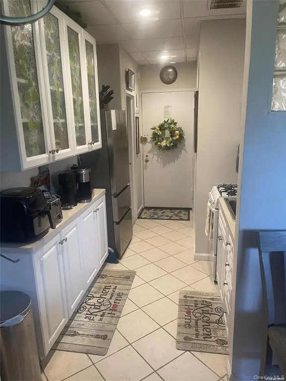 269-10 Grand Central Pkwy #A19-20, Floral Park, NY 11005