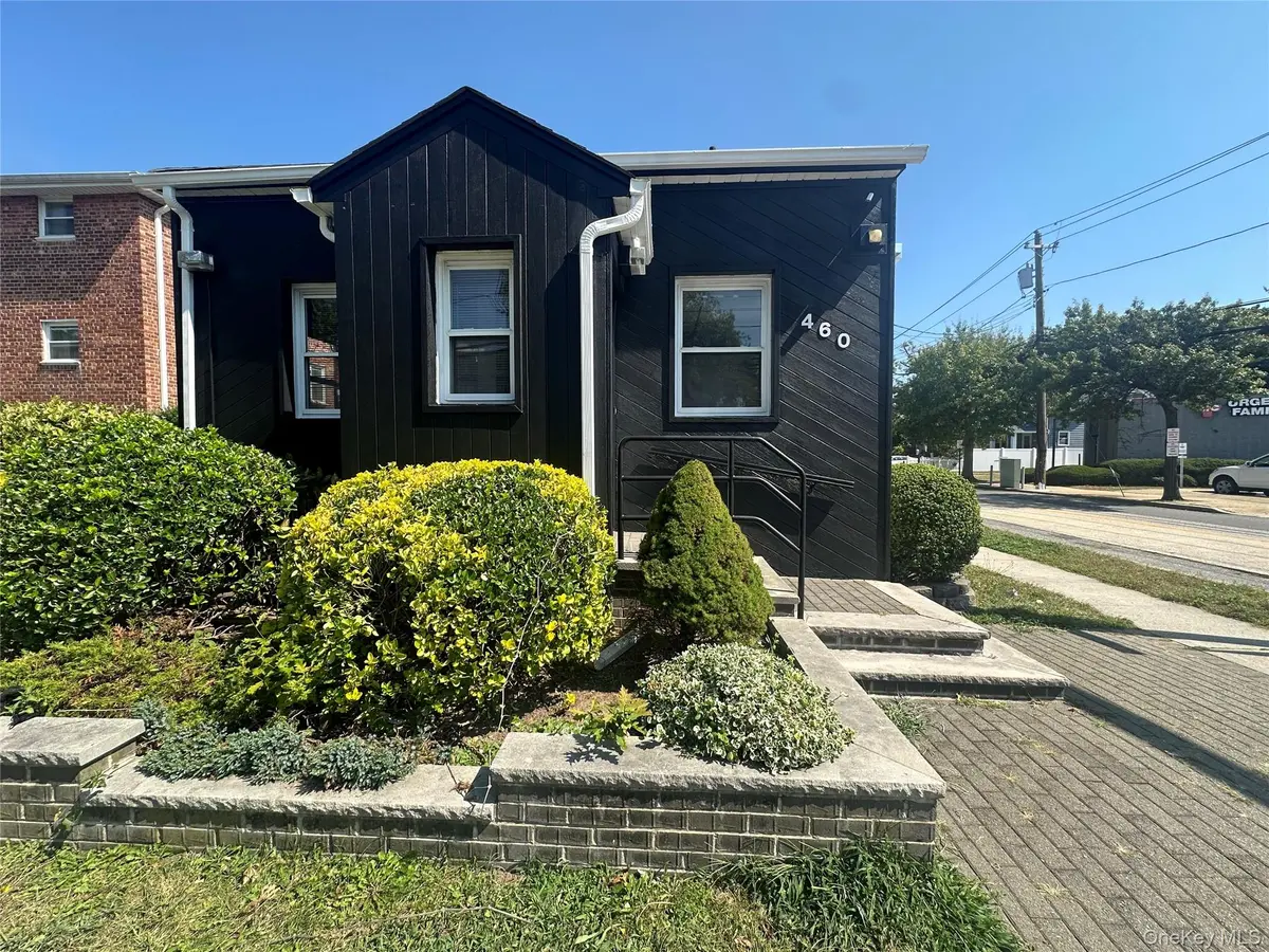 460 Atlantic #R+B, East Rockaway, NY 11518