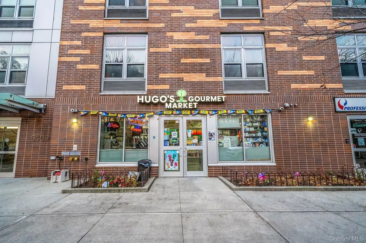 6469 Broadway, Bronx, NY 10471