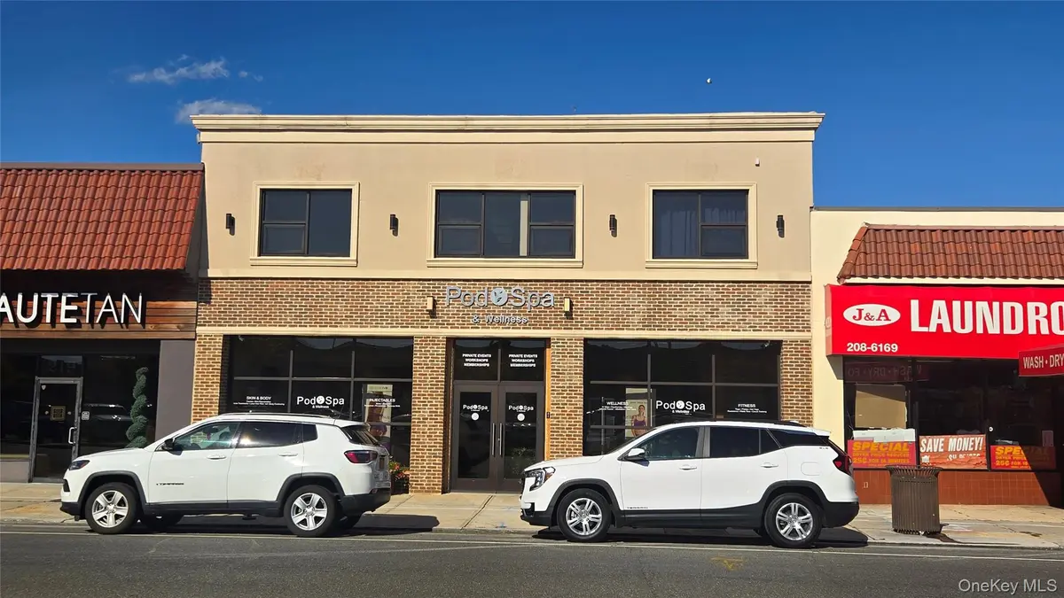 221-223 E Park AVE, Long Beach, NY 11561