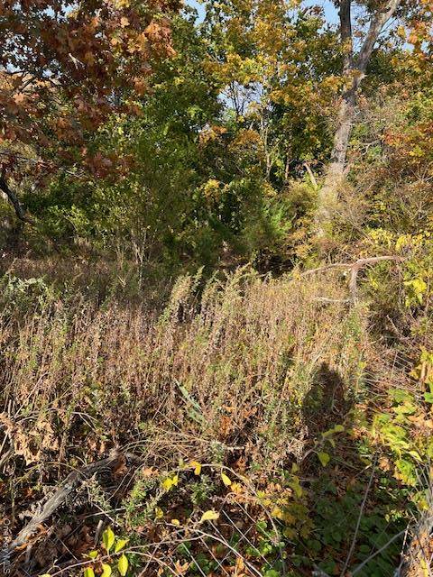 134 Old Quogue RD, Riverside, NY 11901