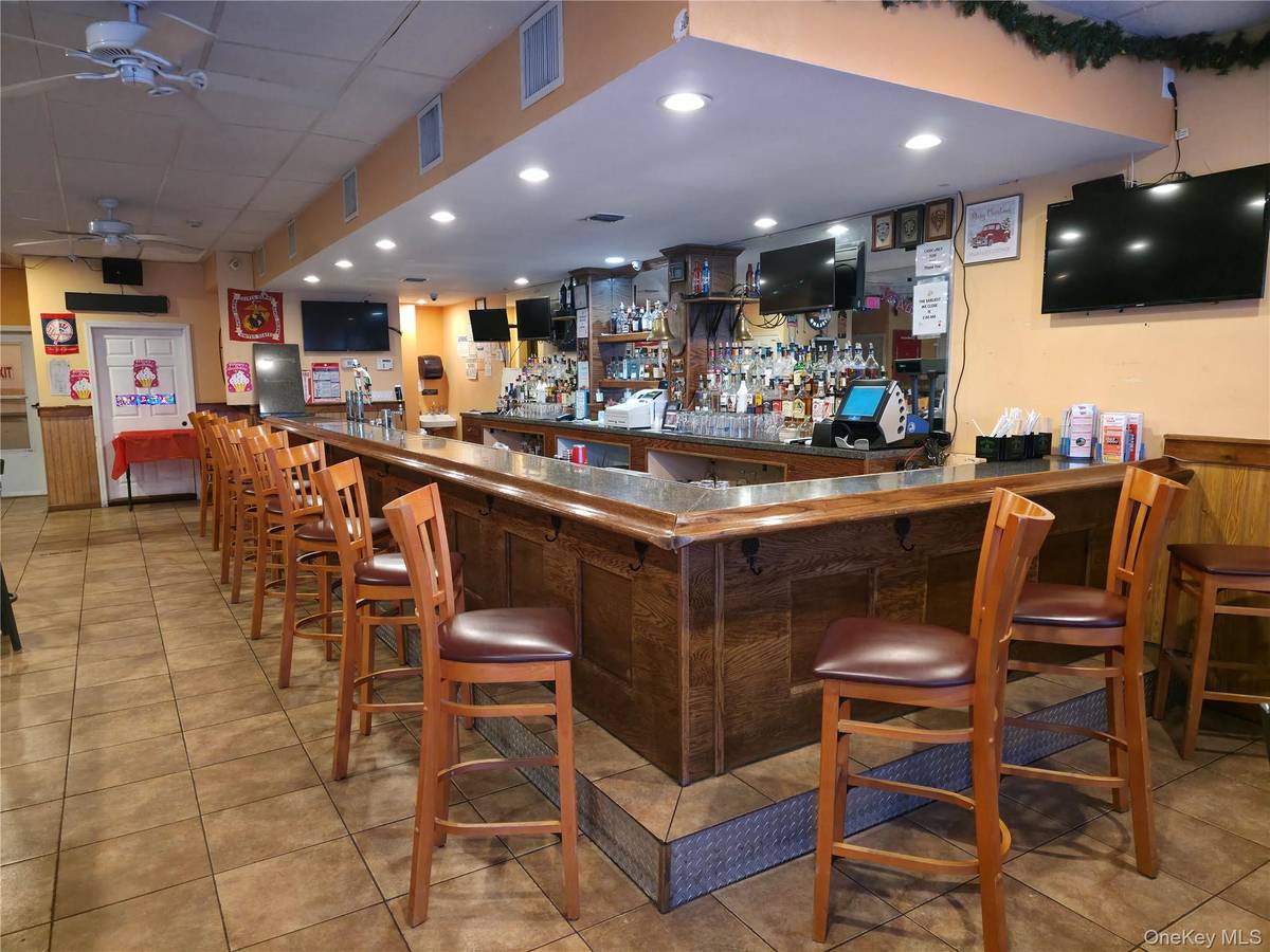 Address not disclosed, Patchogue, NY 11772
