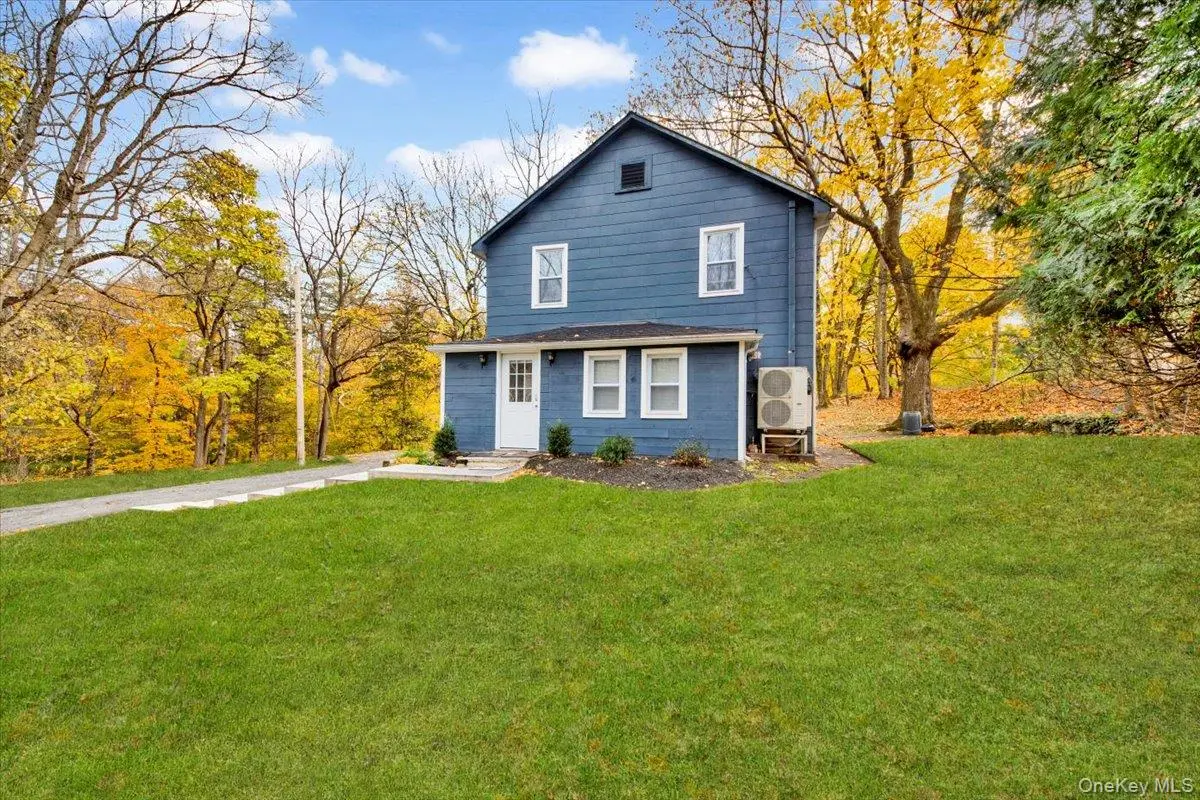 350 Old Post RD, Marlboro, NY 12542