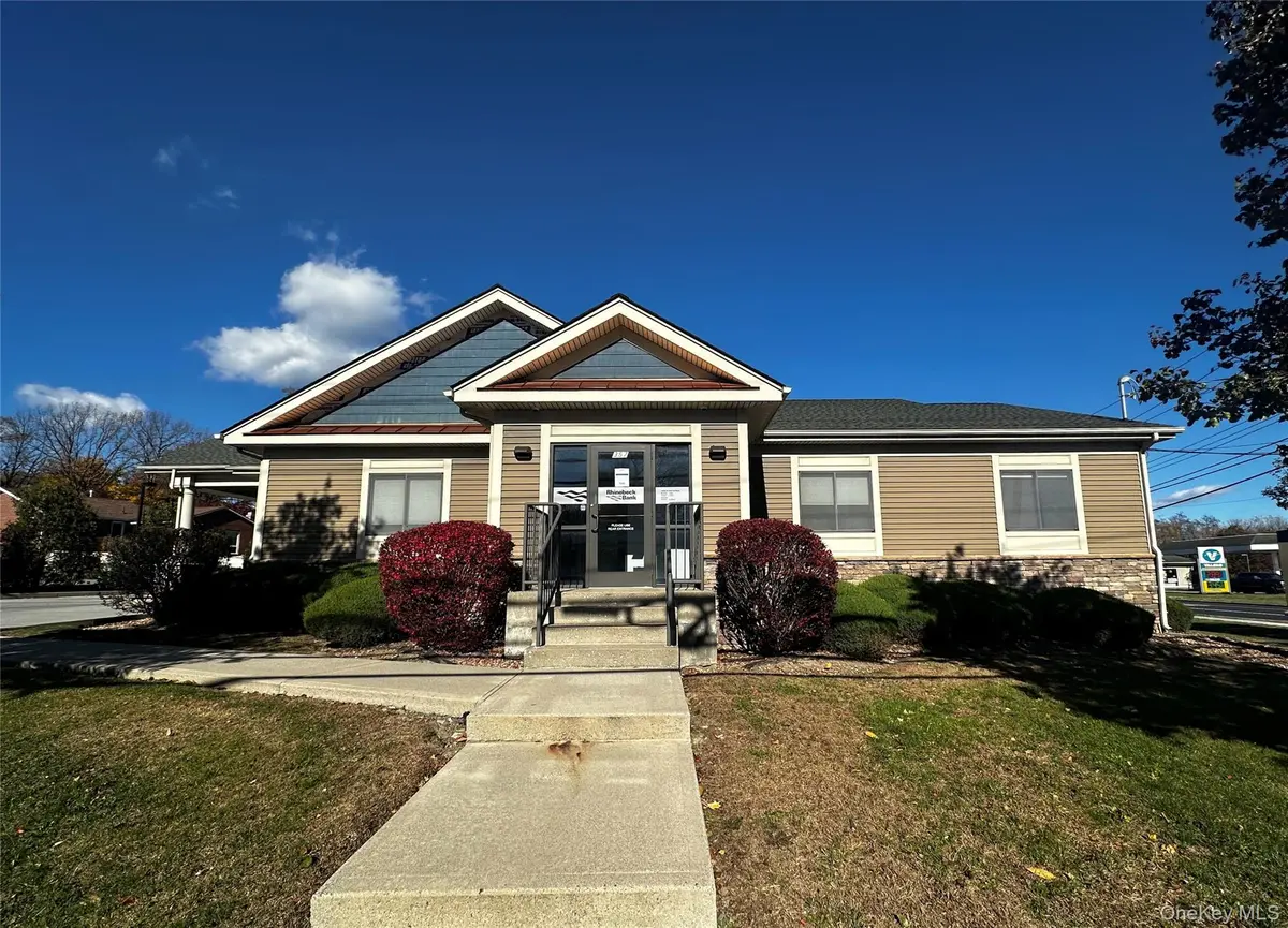 357 E Main ST, Middletown, NY 10940