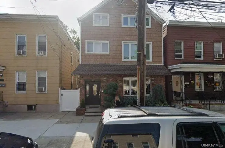 1838 120 ST, College Point, NY 11356
