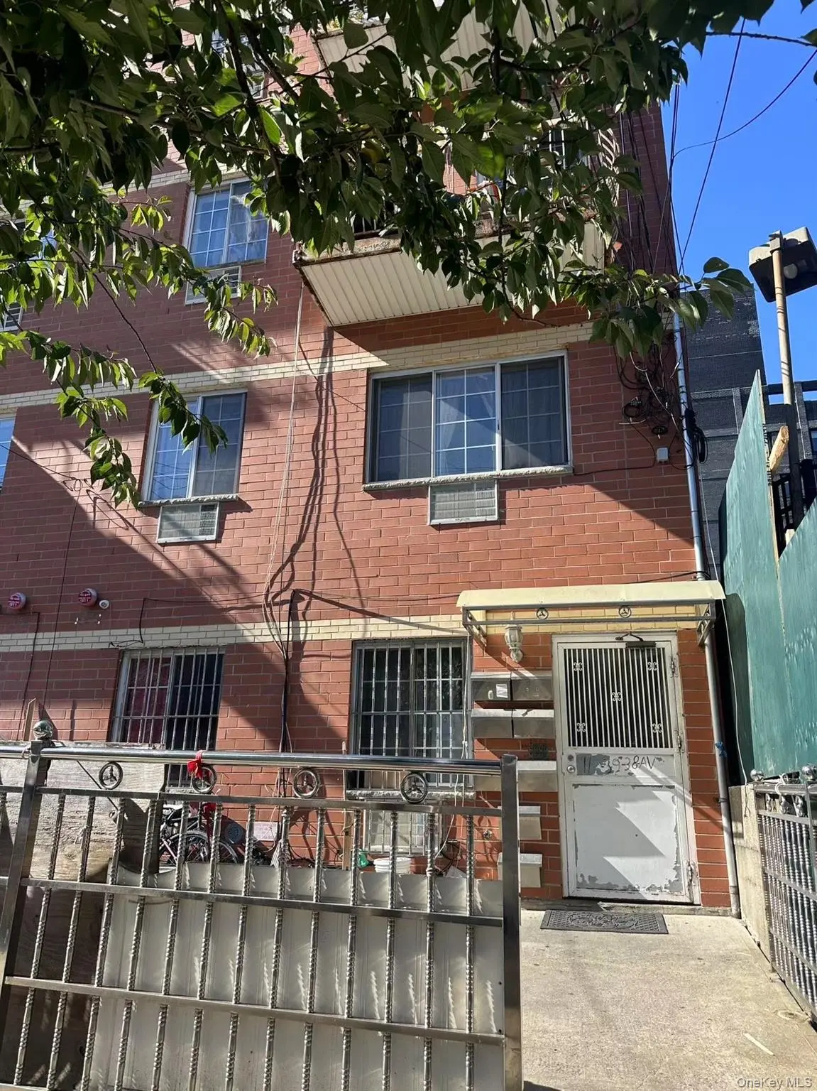 11239 38th AVE, Corona, NY 11368
