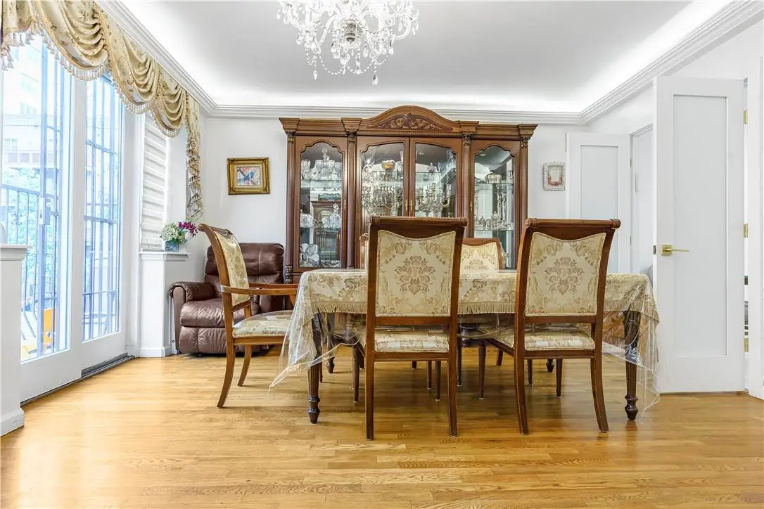 764 kent AVE #2, Brooklyn, NY 11249