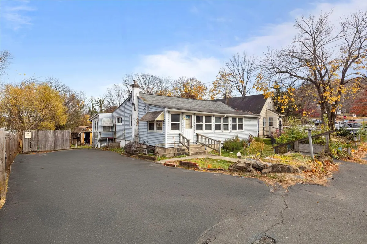 11 Waldron AVE, Nyack, NY 10960