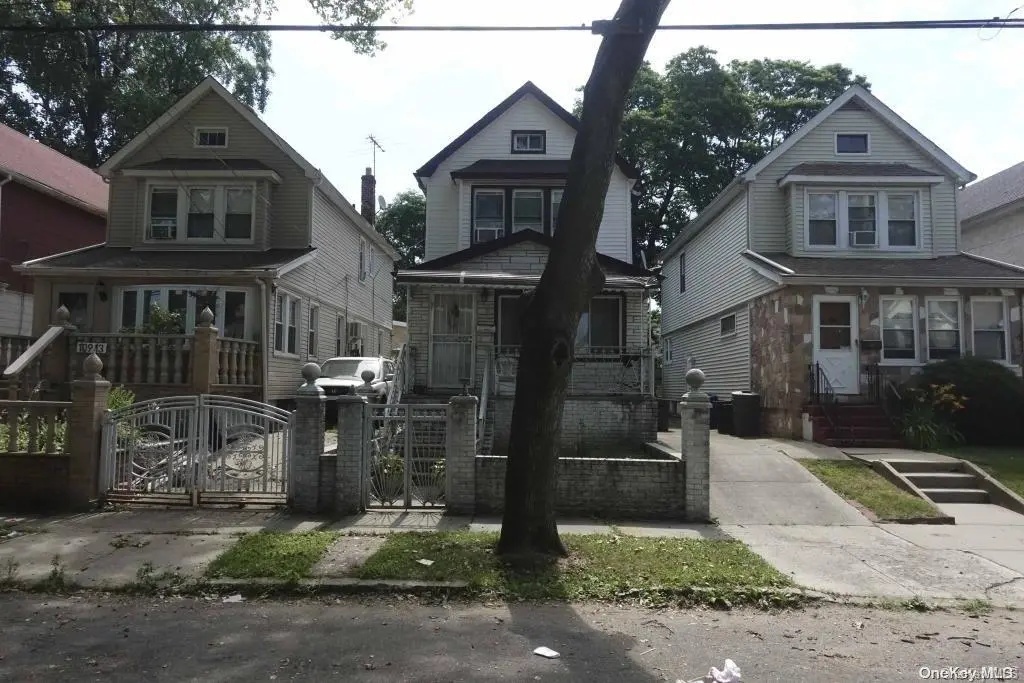 109-15 221st ST, Jamaica, NY 11429