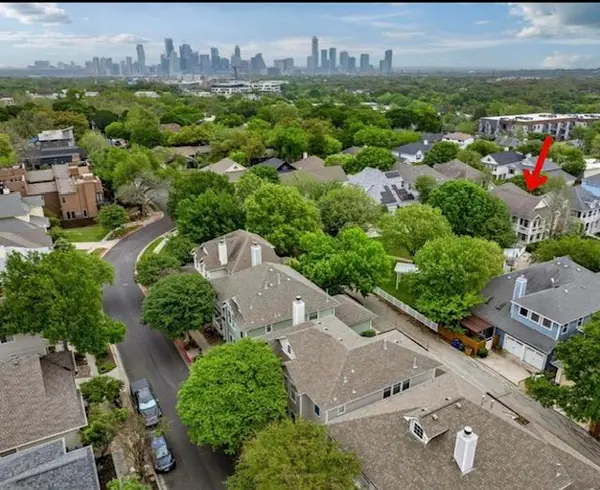 1704 KINNEY OAKS CT, Austin, TX 78704