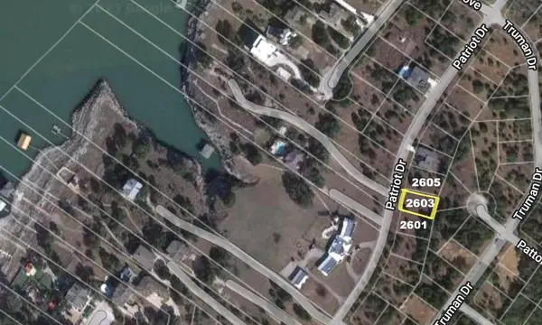 2603 Patriot DR,  Lago Vista,  TX 78645