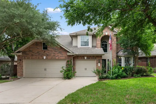 471 Crooked CRK, Buda, TX 78610