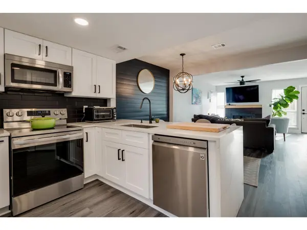 6402 Chimney Creek CIR #A,  Austin,  TX 78723