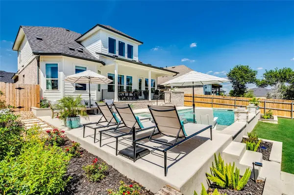 351 Kings Pine DR, Dripping Springs, TX 78620