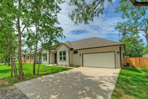 119 Waimanalo DR, Bastrop, TX 78602