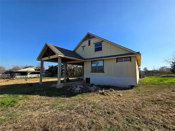 215 Oak Meadows DR,  Dale,  TX 78616