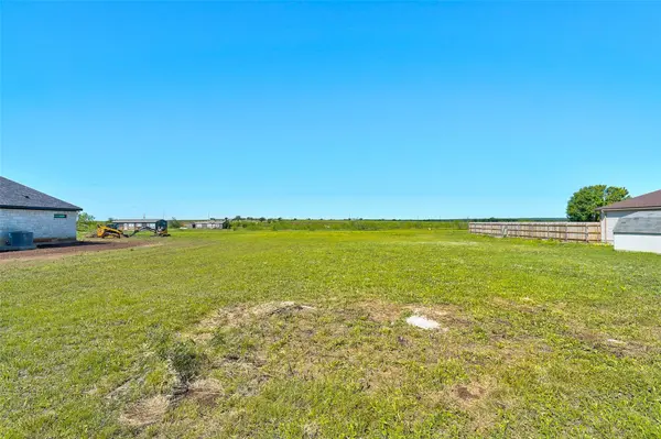 282 County Road 396,  Jarrell,  TX 76537