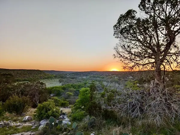 200 River Bend RD W, Hunt, TX 78024