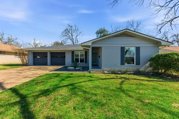 8201 Shadowood DR, Austin, TX 78757