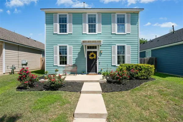 322 Newberry TRL, San Marcos, TX 78666