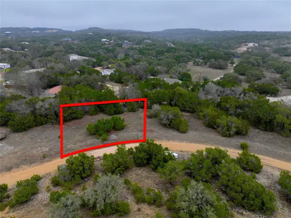 1021 Cliff CIR,  Spring Branch,  TX 78070