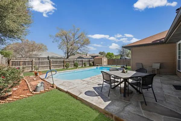 608 Battlecreek LN,  Leander,  TX 78641