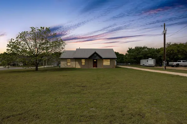 306 Dove TRL,  Bertram,  TX 78605