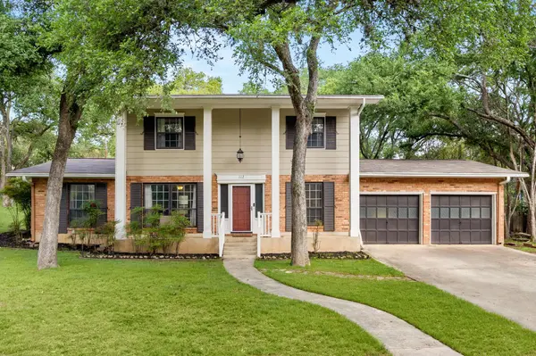 112 Ridgeway DR, San Marcos, TX 78666