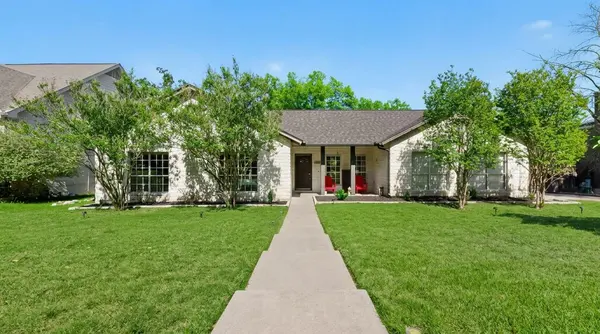 1215 Olympus DR, Austin, TX 78733