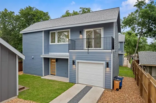 400 Blackson Ave #2,  Austin,  TX 78752